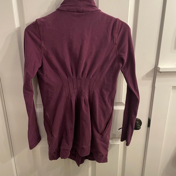 Lululemon Restore Wrap - Picture 3 of 7